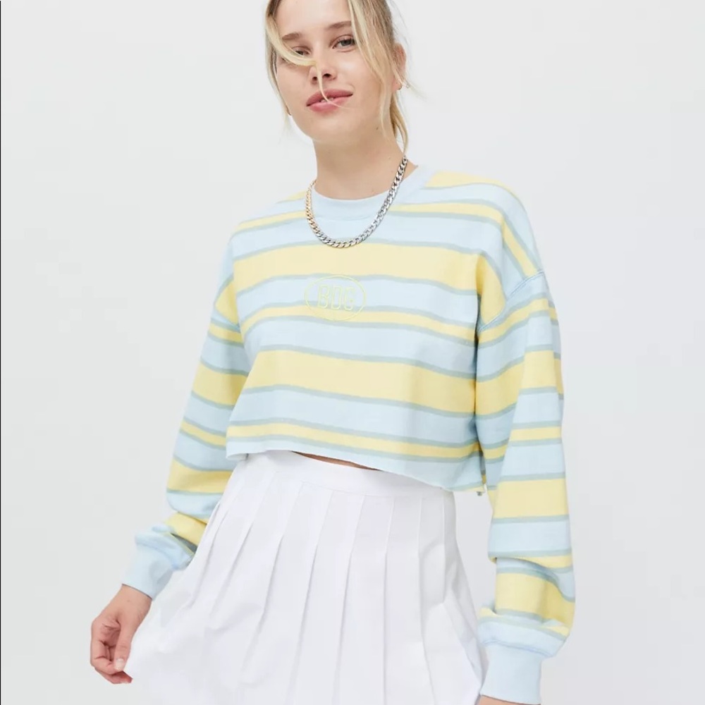 New With Tag BDG Saddie Cropped Sweatshirt XL - Picture 4 of 5